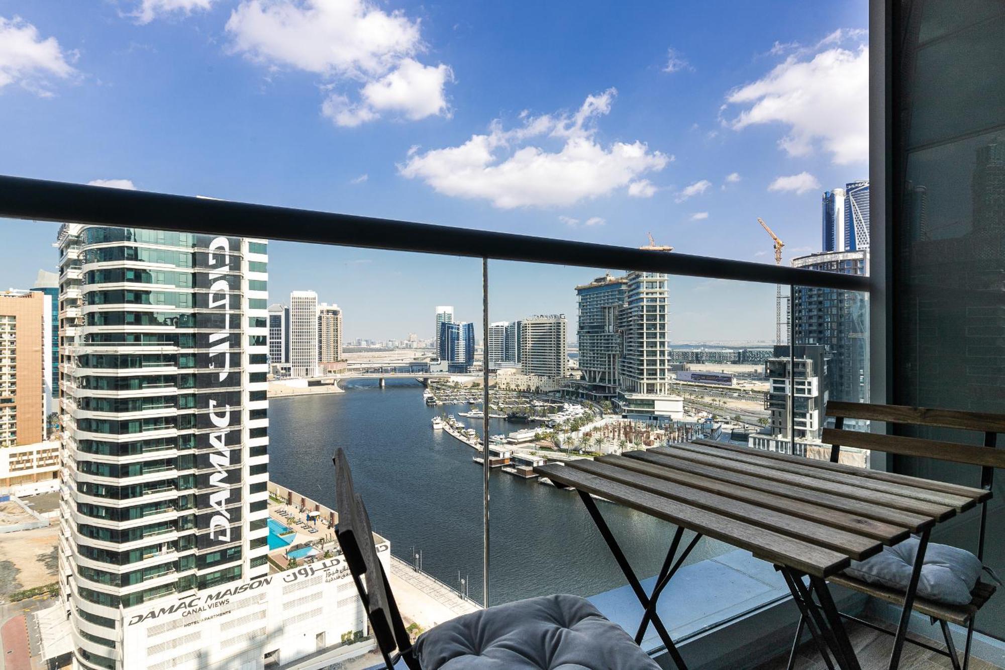 Simply Comfort In J One Tower Dubai Exterior foto